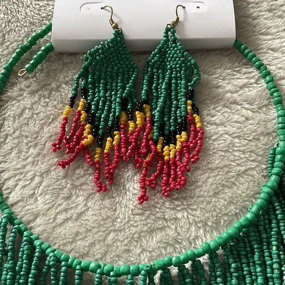 Necklace set - Picture 2 of 3